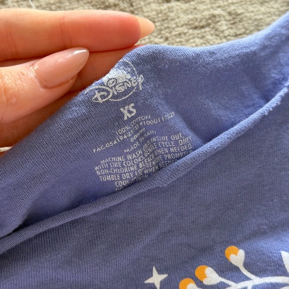 Disney Frozen Off-Shoulder Baby Tee - Picture 3 of 4